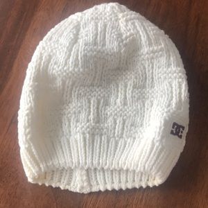 White knit beanie